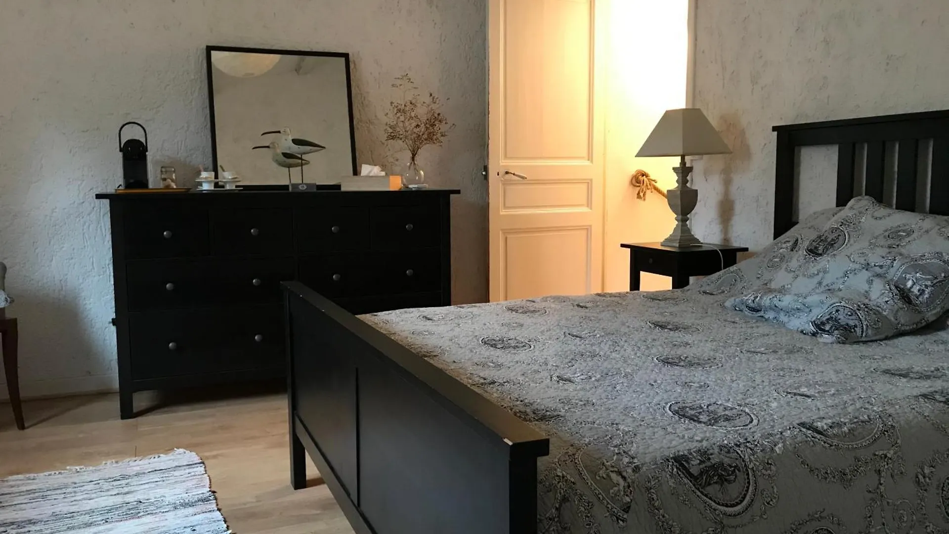 Holiday home Le Mas Des Figuiers Arles