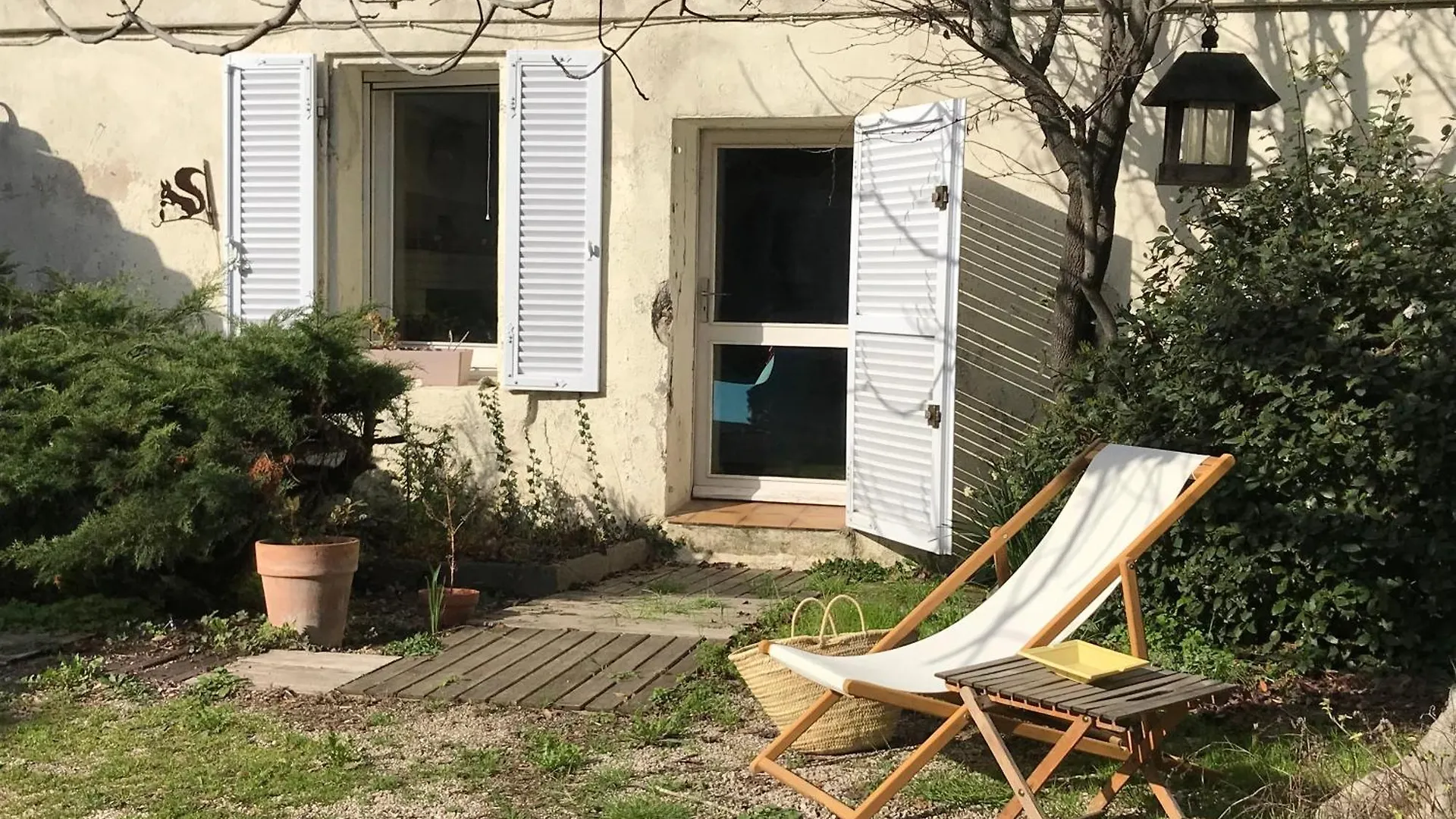 Le Mas Des Figuiers Arles Holiday home