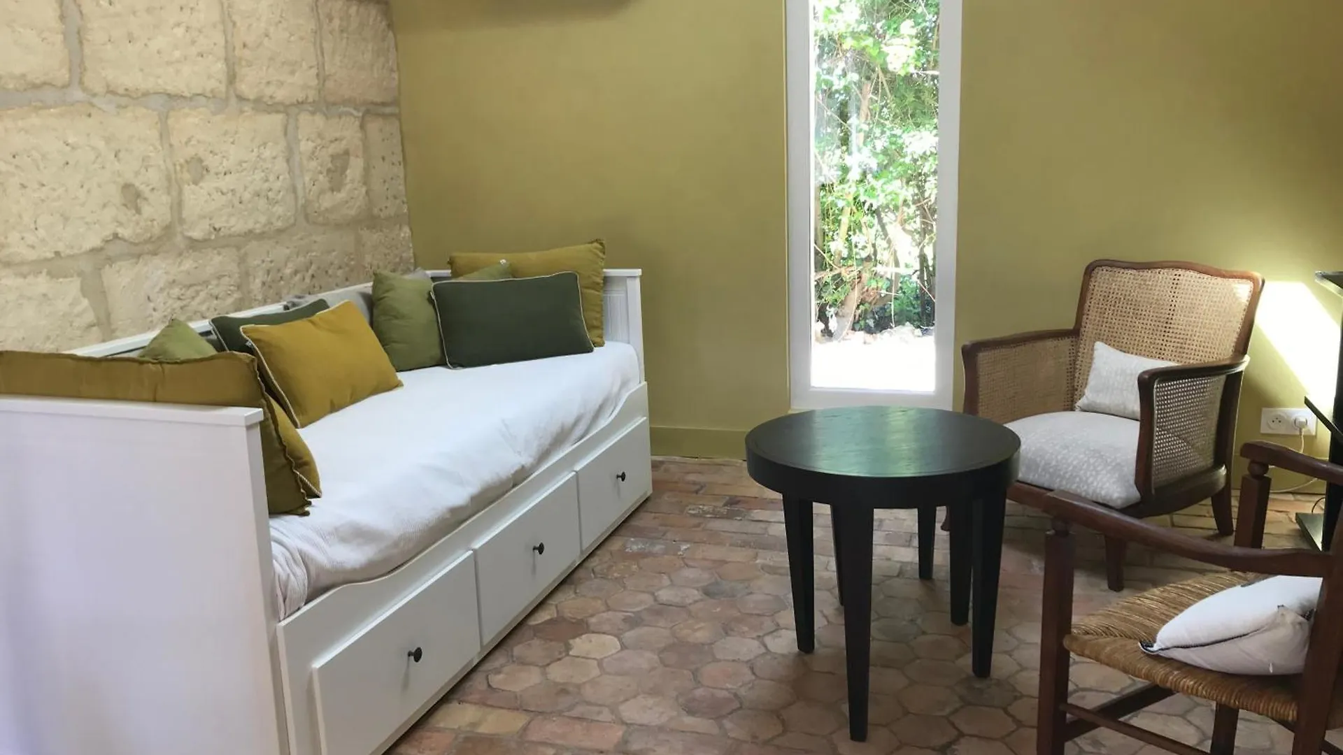 Le Mas Des Figuiers Arles Vakantiehuis