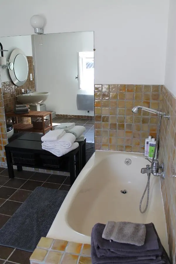 Le Mas Des Figuiers Arles Holiday home